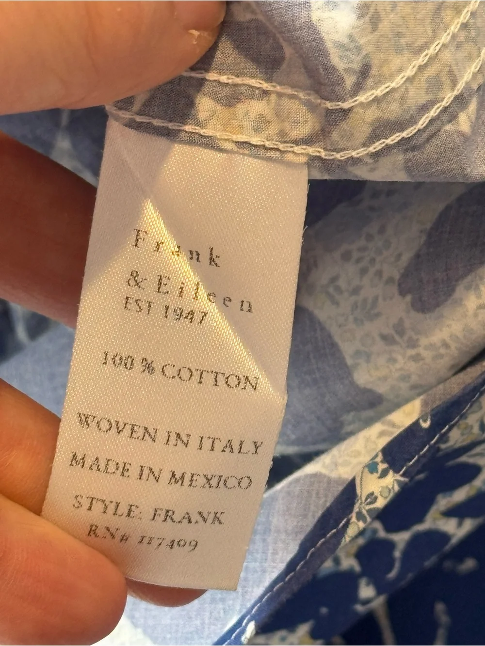 Frank & Eileen Navy and White Floral Button-Down Shirt M - Frank Style - Picture 9 of 11